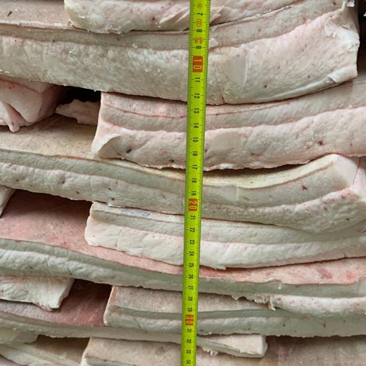 Iberico back fat rind on 4cm+ with stamp img1