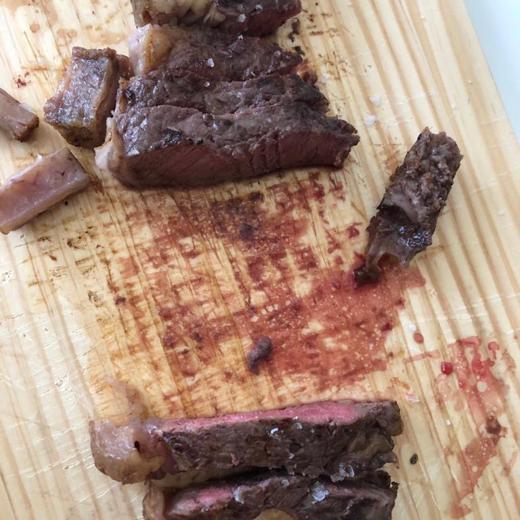 Carne a la piedra WAGYU - aguja/tapa/babilla