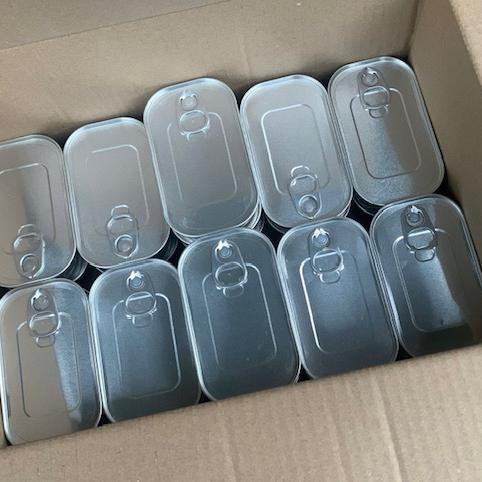 Cod (Gadus morhua) in oil