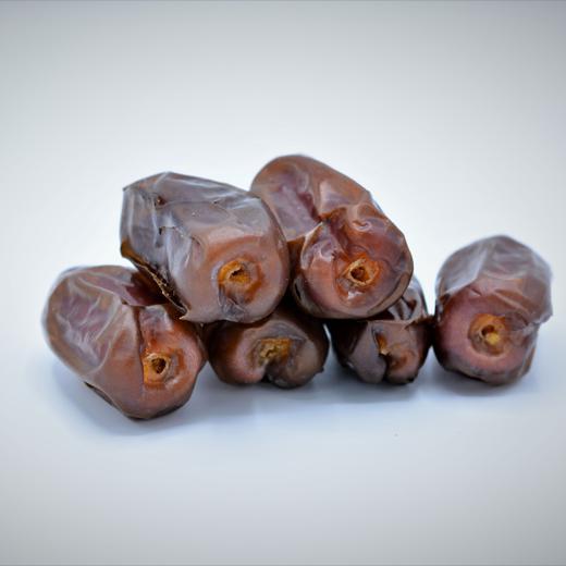 Khiddri Dates img1