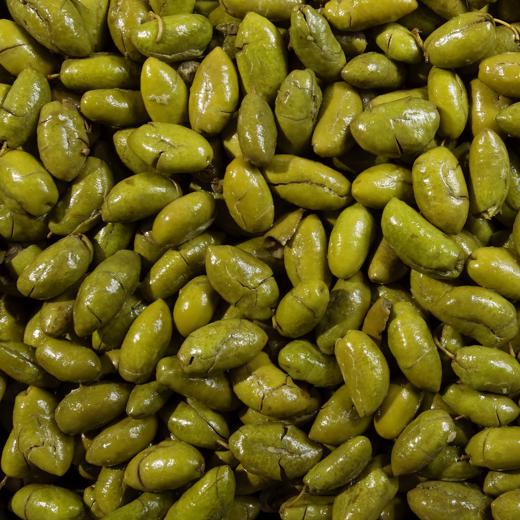 Aceituna CORNEZUELO Machacada  FORMATO 0.700Kg