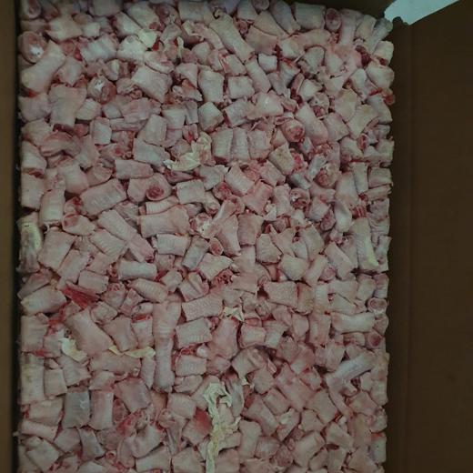 CHUNKS OF CHICKEN LEG BONE