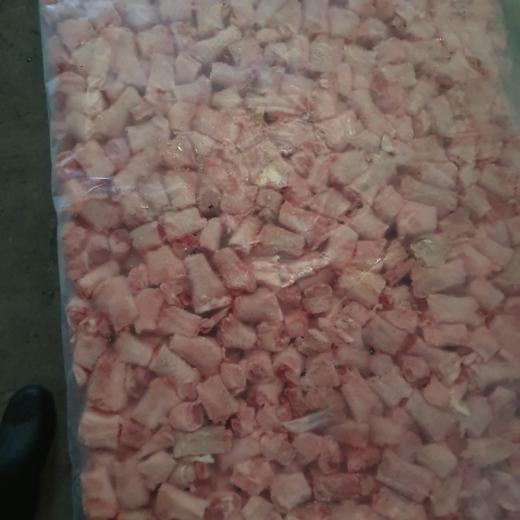 CHUNKS OF CHICKEN LEG BONE img1