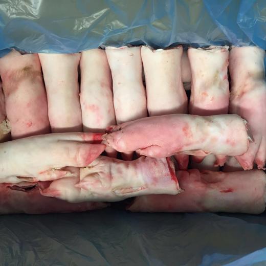 FROZEN PORK HIND FEET SHORT CUT img1