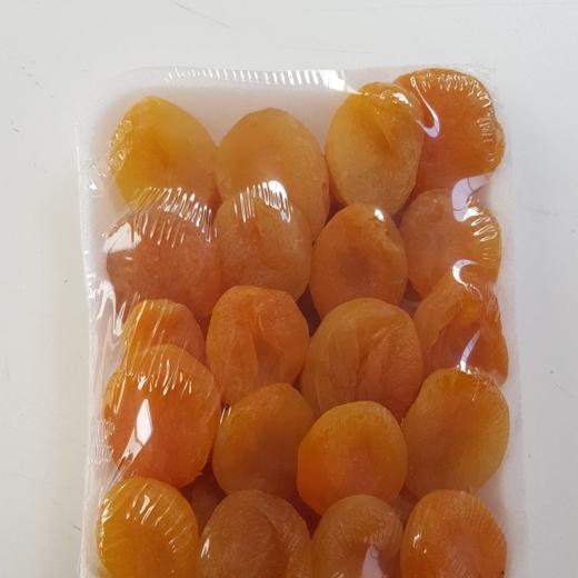 DRIED APRICOTS