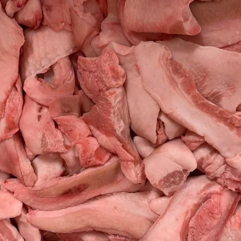 Pork Jowl trimming Rind on img2